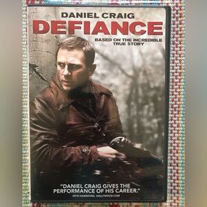 🖤5 for $20- Defiance (DVD, 2008, Widescreen) "An Extremely Powerful True Story!"